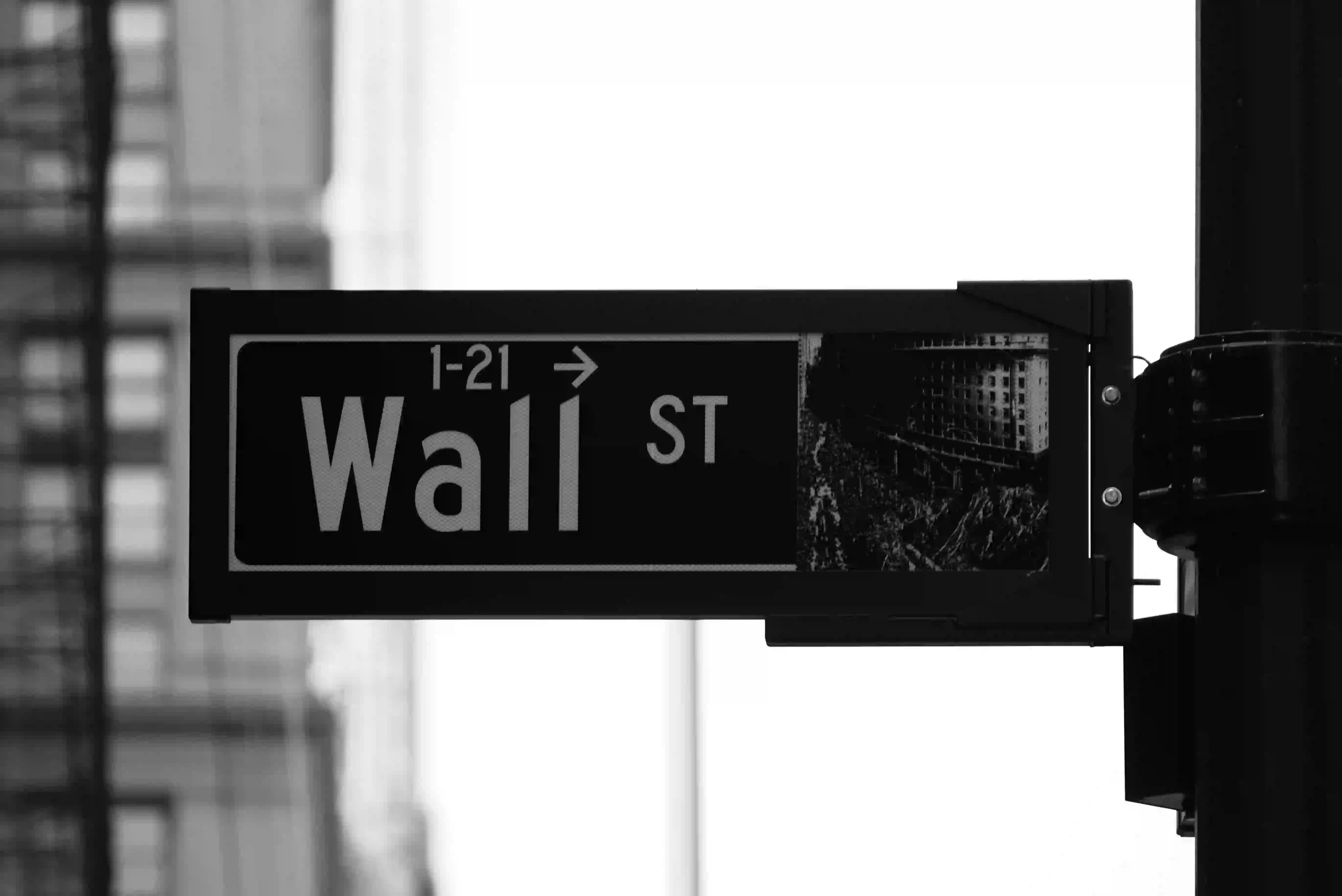 How to Invest Your Money: Top 5 Stock Trading Apps for 2025