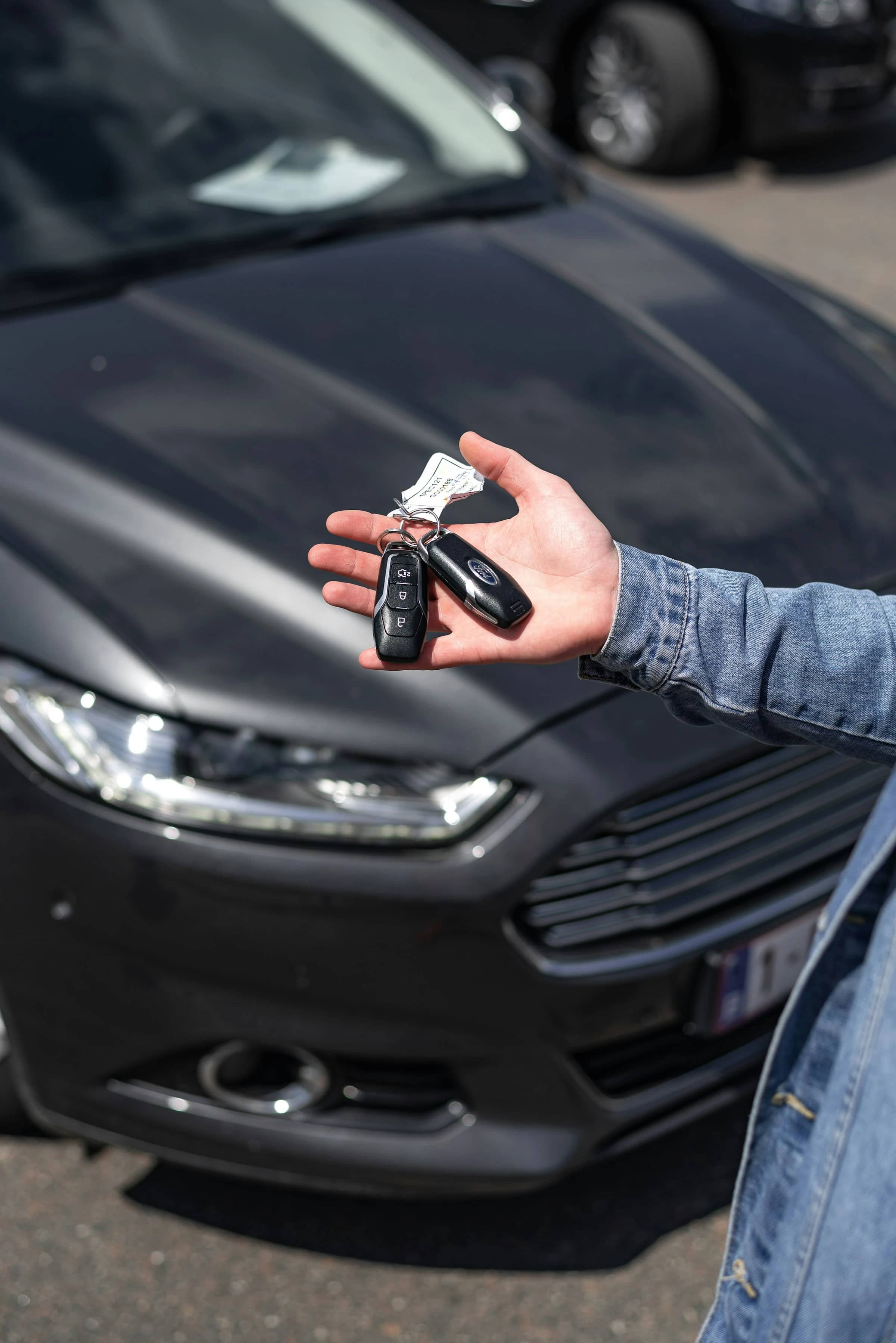 Save on Used Cars With History Apps