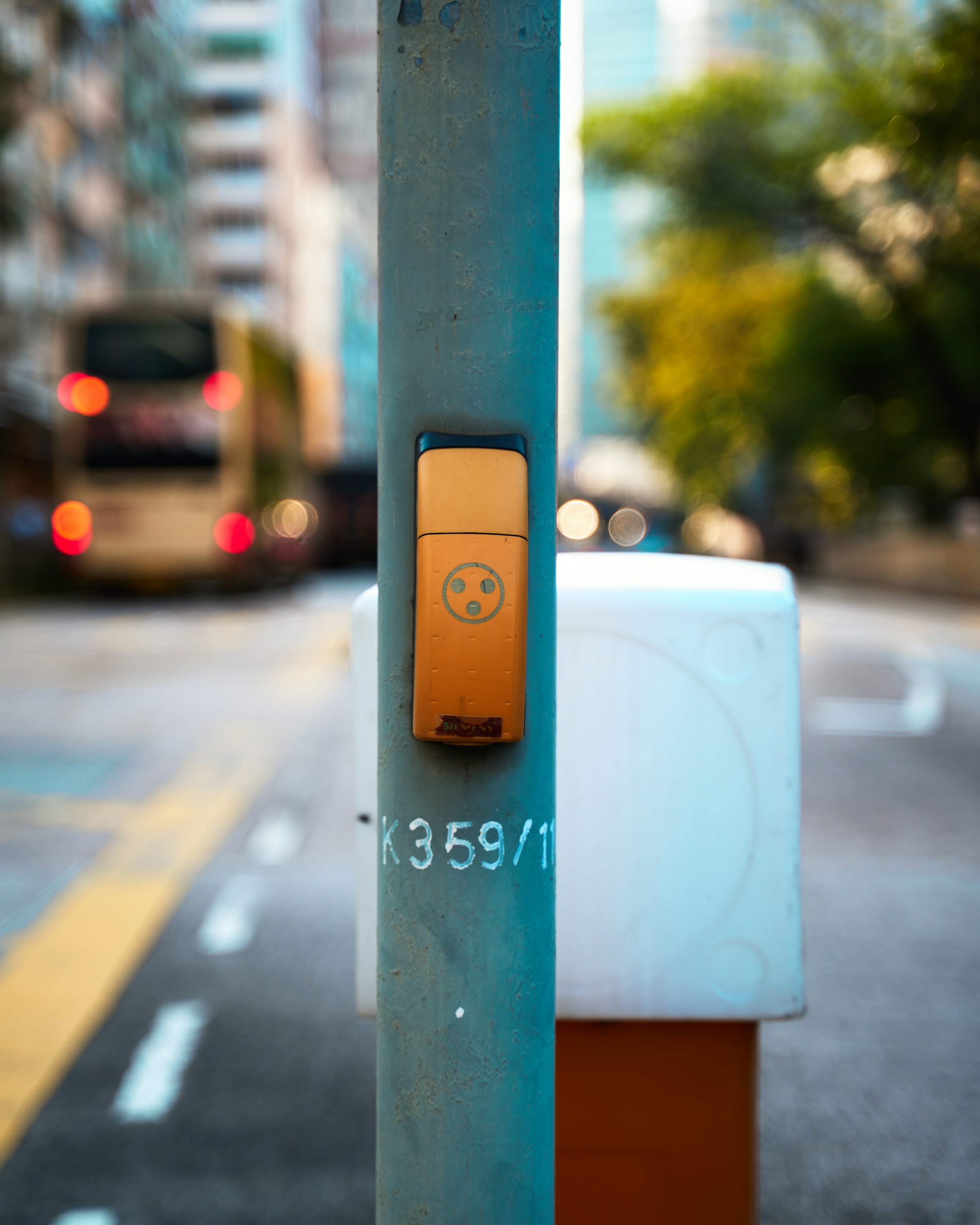 How to Pay Less for Parking: Spot-Finder Apps
