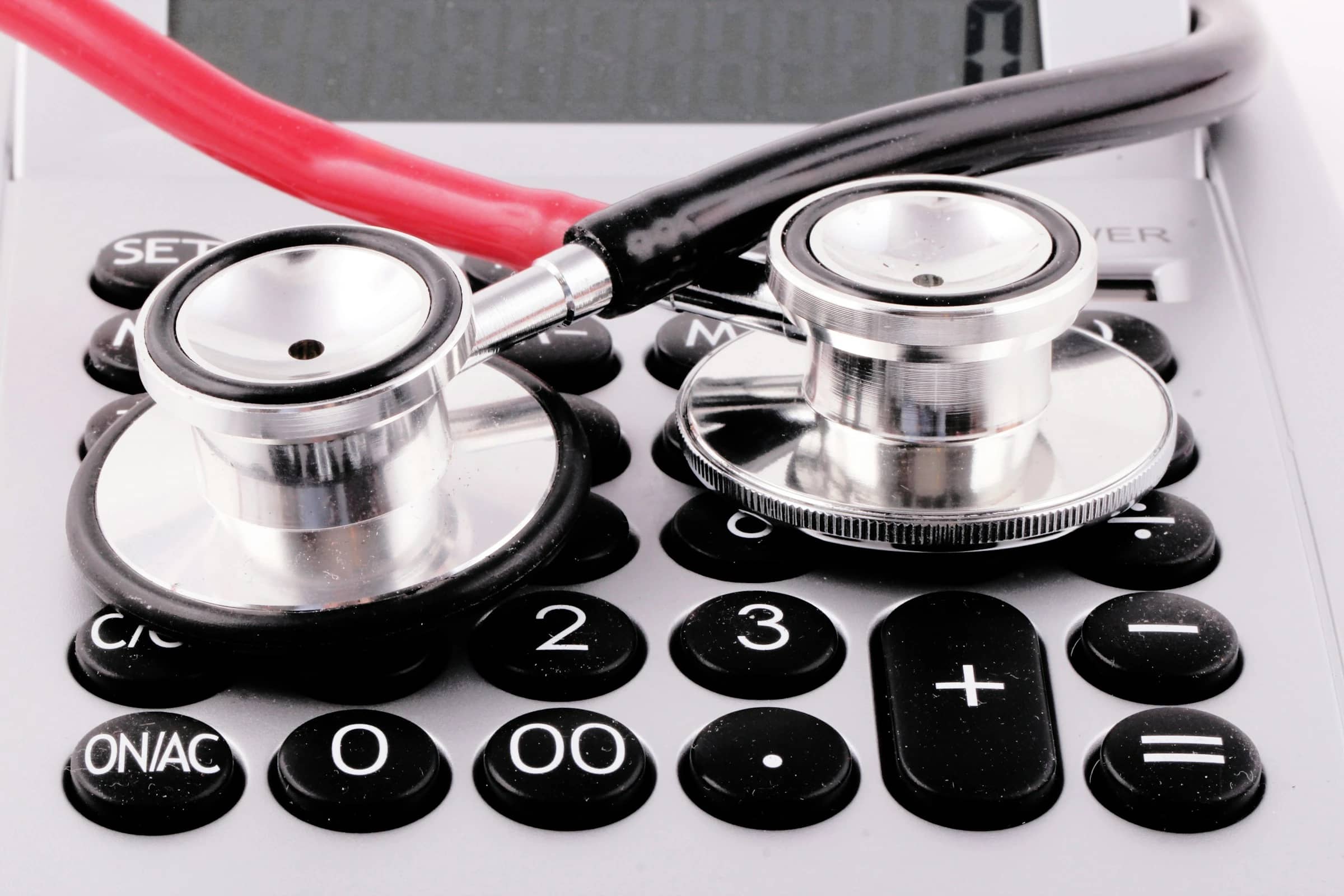 How to Budget for Medical Expenses With Apps