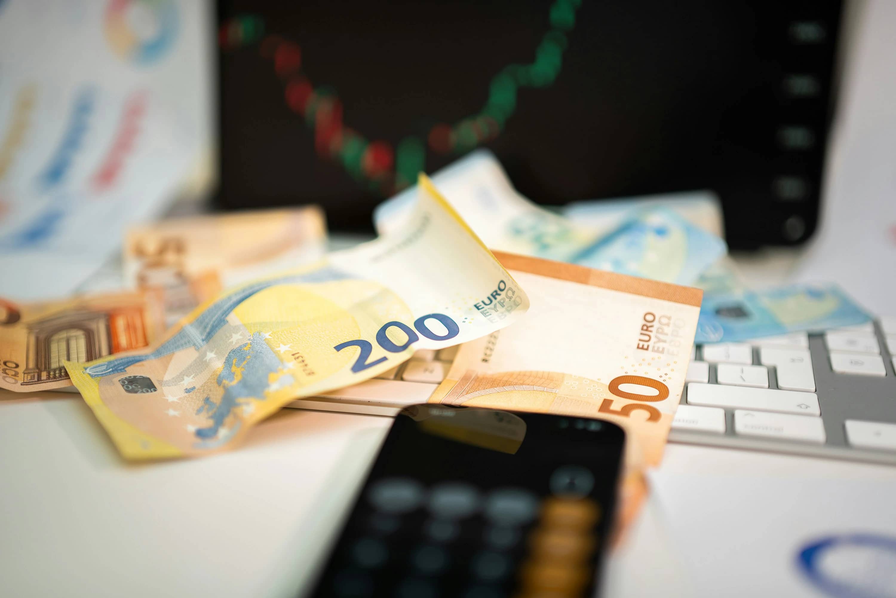 Can Forecast Apps Stop Broke Weeks?