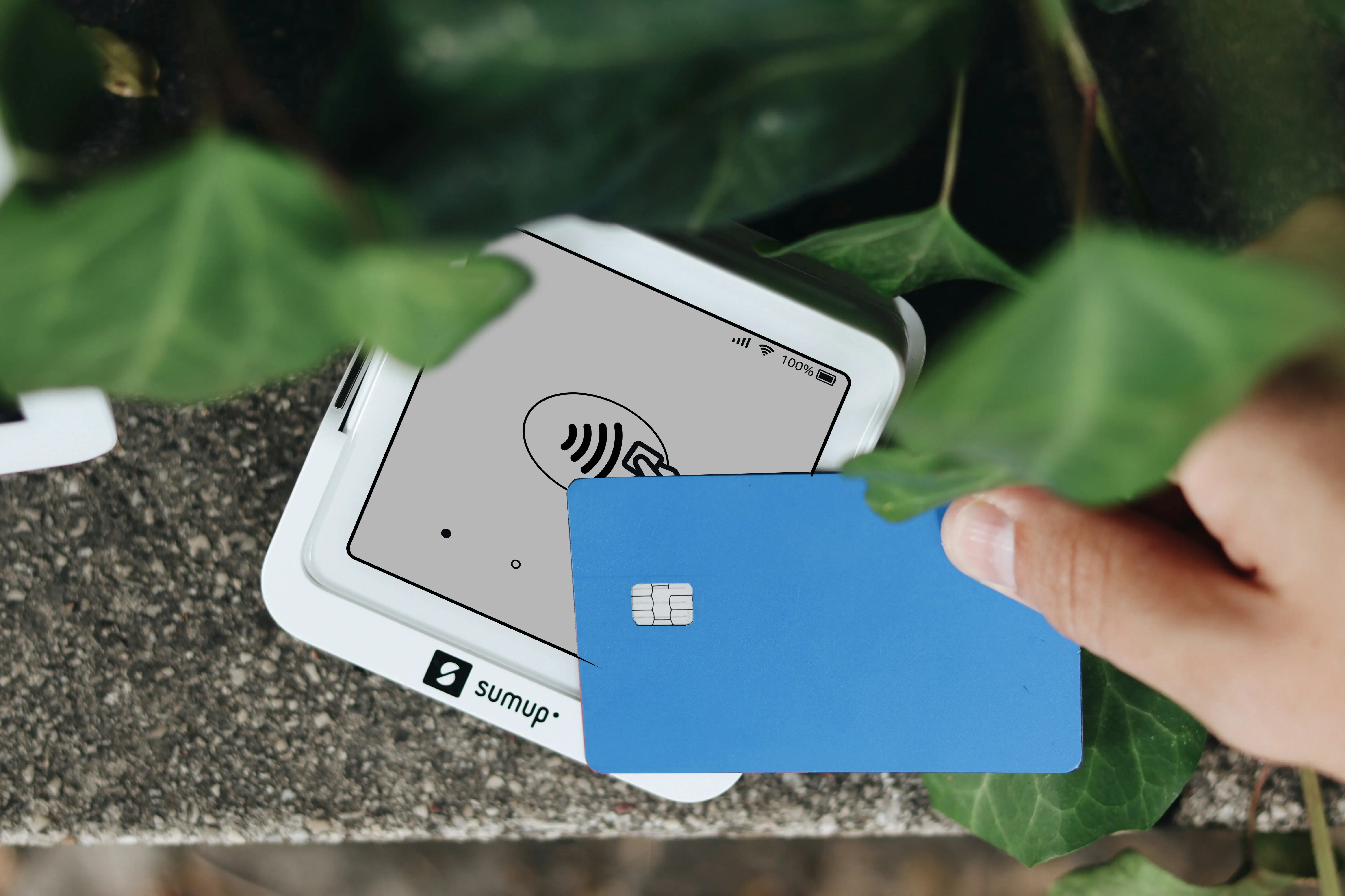 Reduce Bank Fees with Digital Wallet Apps